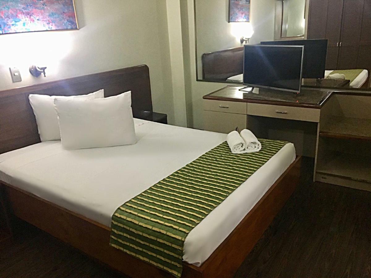 Ambassador 4* San José